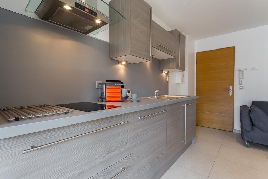 Appart Azur Apartamento Saint-Laurent-du-Var Habitación foto
