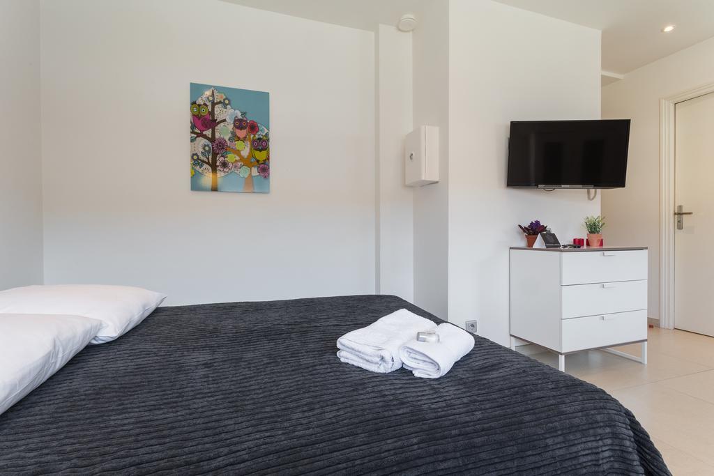 Appart Azur Apartamento Saint-Laurent-du-Var Habitación foto