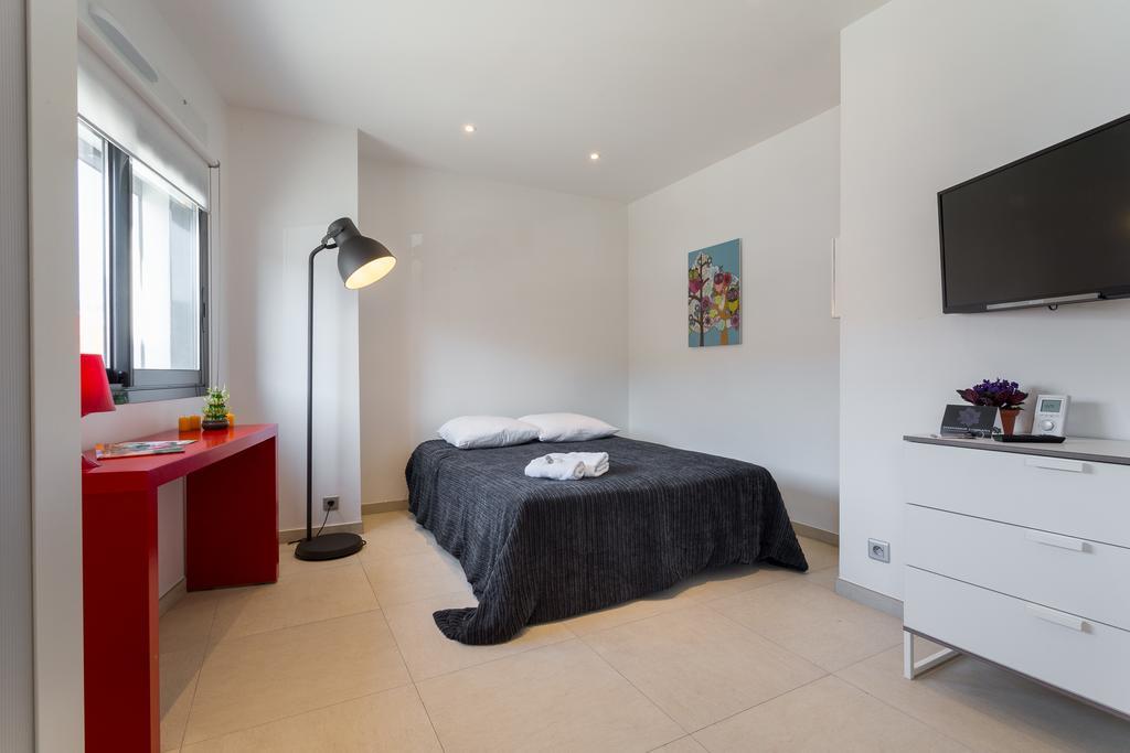 Appart Azur Apartamento Saint-Laurent-du-Var Habitación foto